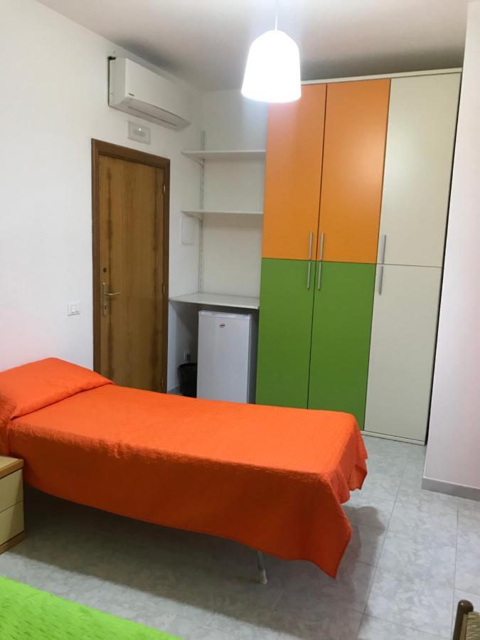 B&B Tra Gli Ulivi Rocca San Giovanni Dış mekan fotoğraf